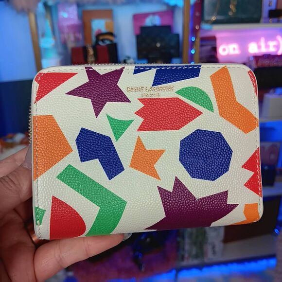 Unused Yves Saint Laurent Multi Color Leather Compact Zip Wallet - Picture 1 of 15